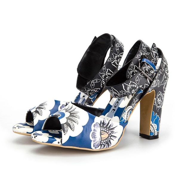 summer classical blue floral porcelain sandals women peep toe chunky high heels ladies ankle strap female party, Black
summer classical blue floral porcelain sandals women peep toe chunky high heels ladies ankle strap female party, Black
