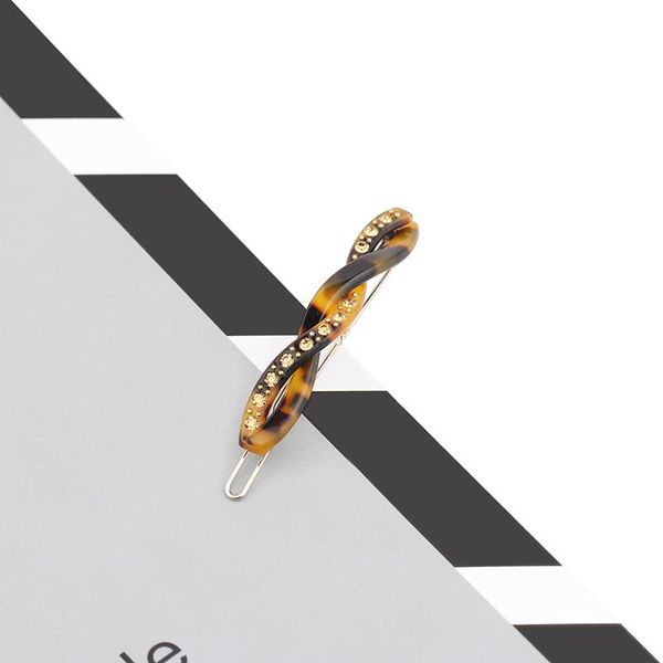hair clips & barrettes 2021 korean style hairpins acetate twist shape hairgrips elegant crystal simple for women girls decoration, Golden;silver
hair clips & barrettes 2021 korean style hairpins acetate twist shape hairgrips elegant crystal simple for women girls decoration, Golden;silver