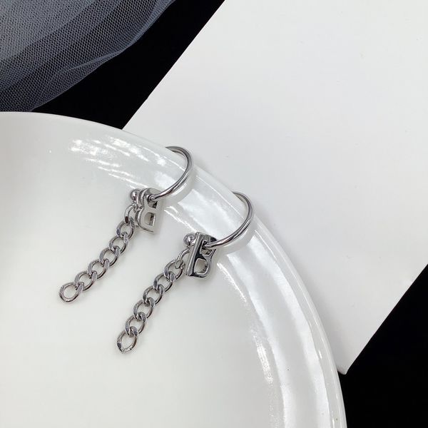 design jewelry bajia 21 new letter b chain long earrings cold wind simple net red same earrings, Golden;silver
design jewelry bajia 21 new letter b chain long earrings cold wind simple net red same earrings, Golden;silver