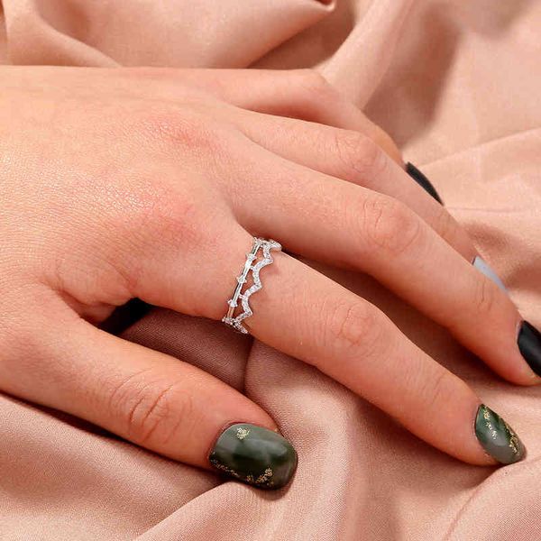 ins accessories exquisite crown copper set zircon adjustable wedding index finger ring, Silver
ins accessories exquisite crown copper set zircon adjustable wedding index finger ring, Silver