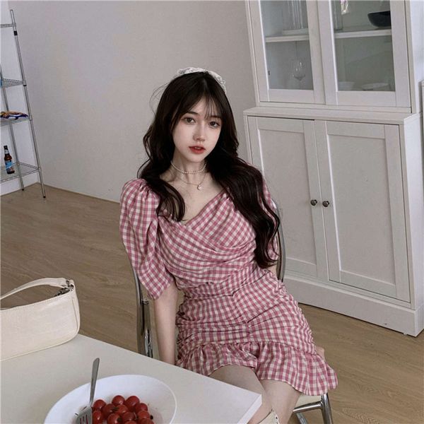 party dresses checked shirt 2021 french v collar, salt, sweet, bubble sleeve, sleeved shirt, short coat in early spring. ytw4, White;black
party dresses checked shirt 2021 french v collar, salt, sweet, bubble sleeve, sleeved shirt, short coat in early spring. ytw4, White;black