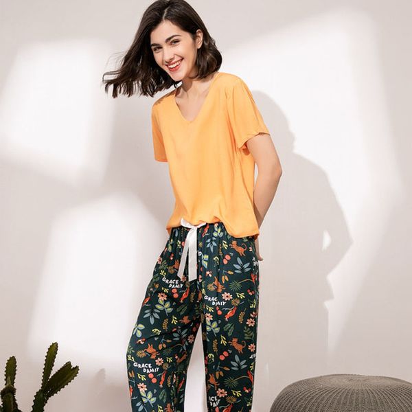 2021breathable 2pcs pajama short sleeve printed pijama mujer femme loose nightwear suit female casual homewear pajama set for women, Black;red
2021breathable 2pcs pajama short sleeve printed pijama mujer femme loose nightwear suit female casual homewear pajama set for women, Black;red