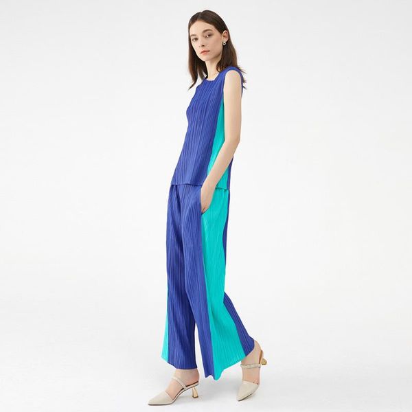 women's two piece pants style contrast suit for summer 2021 miyak fold large size solid color coat and comfortable casual 2 set, White
women's two piece pants style contrast suit for summer 2021 miyak fold large size solid color coat and comfortable casual 2 set, White
