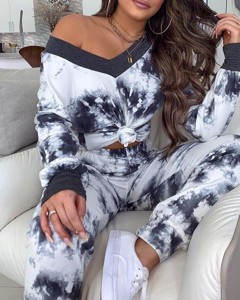 yoga outfits women tie-dye print long sleeve v-neck t-shirt high waisted trousers casual style clothes set, White;red
yoga outfits women tie-dye print long sleeve v-neck t-shirt high waisted trousers casual style clothes set, White;red