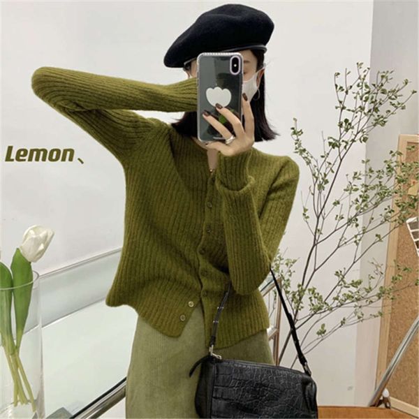 lemon dongdamen autumn winter women's cardigan long sleeve pit strip short slim fit versatile top, Black;brown
lemon dongdamen autumn winter women's cardigan long sleeve pit strip short slim fit versatile top, Black;brown