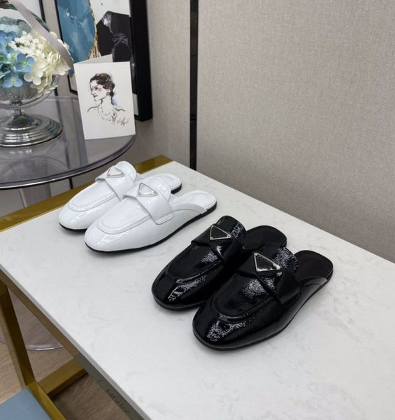 slippers 2021 summer new patent mueller shoes lazy flat sandals baotou half slippers zly {category}, Black 
slippers 2021 summer new patent mueller shoes lazy flat sandals baotou half slippers zly {category}, Black