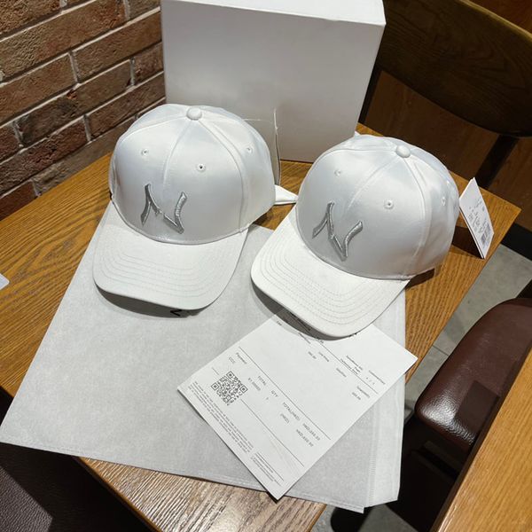 new popular ball caps canvas leisure fashion sun hat for outdoor sport men 1hj strapback hat famous baseball cap, Blue;gray
new popular ball caps canvas leisure fashion sun hat for outdoor sport men 1hj strapback hat famous baseball cap, Blue;gray