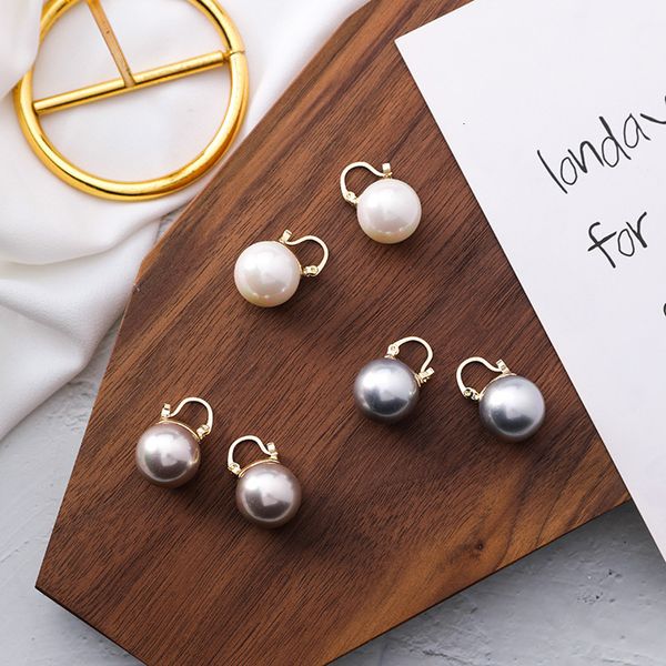 of korean version ins style small earrings cool net red earrings large pearl exaggerated temperament pearl, Golden
of korean version ins style small earrings cool net red earrings large pearl exaggerated temperament pearl, Golden