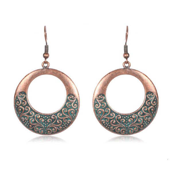 earring bronze green earrings with exquisite pattern royal geometric hollow out round beautiful and generous earrings hy-7640, Golden
earring bronze green earrings with exquisite pattern royal geometric hollow out round beautiful and generous earrings hy-7640, Golden