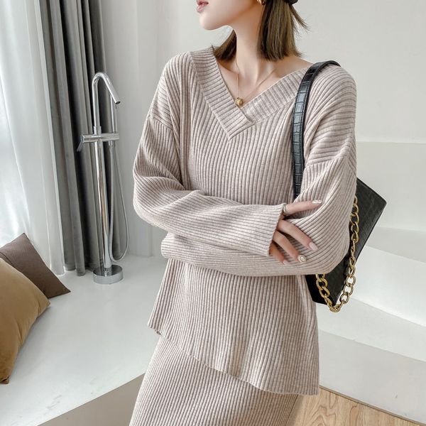 women's polos 2021 fashion womens v-neck split heing thick elegant mesh-knit sweater + high waist mid-length skirt from two suit parts., White
women's polos 2021 fashion womens v-neck split heing thick elegant mesh-knit sweater + high waist mid-length skirt from two suit parts., White