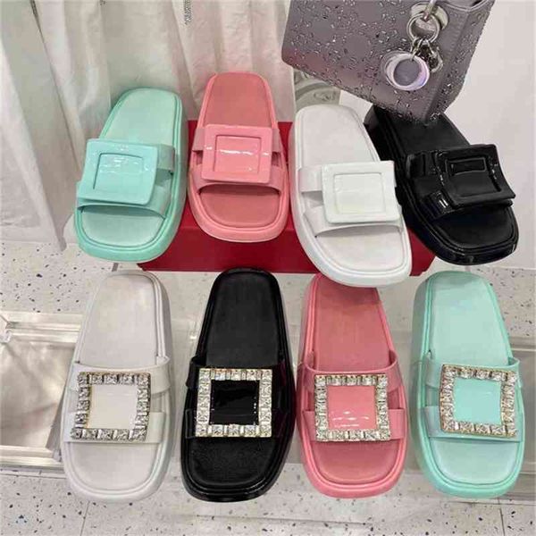 2021 summer new rv muffin bottom diamond square button slippers women's fashion thick bottom one line slipper leather, Black
2021 summer new rv muffin bottom diamond square button slippers women's fashion thick bottom one line slipper leather, Black