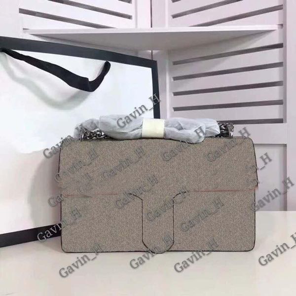 2021 lady designers bags flap chain shoulder purse 28cm 20cm women design handbags genuine leather luxurys crossbody bag
2021 lady designers bags flap chain shoulder purse 28cm 20cm women design handbags genuine leather luxurys crossbody bag