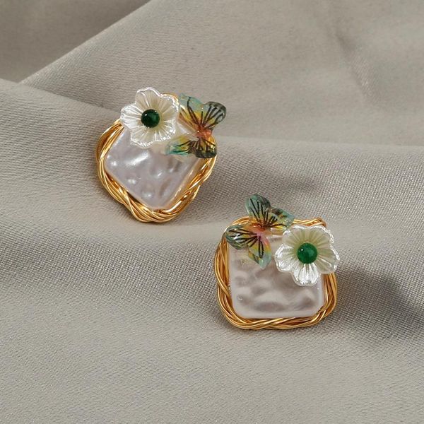 stud hand-wrapped original baroque imitation pearl female earrings, fresh and wild ins small butterfly flower earrings, Golden;silver
stud hand-wrapped original baroque imitation pearl female earrings, fresh and wild ins small butterfly flower earrings, Golden;silver