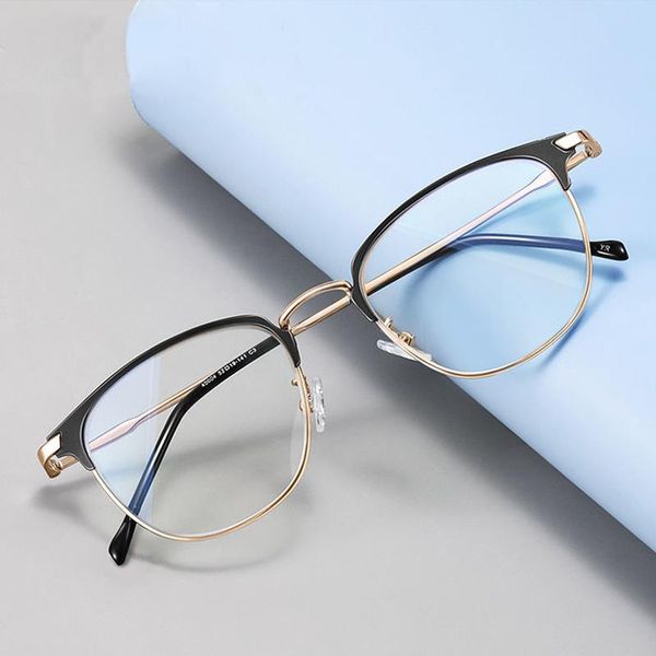 sunglasses men's smart color-changing myopia glasses fashion trend women's anti blue-ray light -250 -300 -400, White;black
sunglasses men's smart color-changing myopia glasses fashion trend women's anti blue-ray light -250 -300 -400, White;black