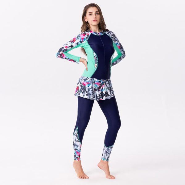 one-piece suits 2021 long sleeve rash guards soft pads swimwear sport girls surfing diving swimming bodysuits women two piece swimsuit
one-piece suits 2021 long sleeve rash guards soft pads swimwear sport girls surfing diving swimming bodysuits women two piece swimsuit