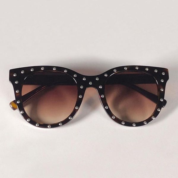 sunglasses 07women oval 2021 women fashion uv 400 rivet acetate frames eyeglasses, White;black
sunglasses 07women oval 2021 women fashion uv 400 rivet acetate frames eyeglasses, White;black