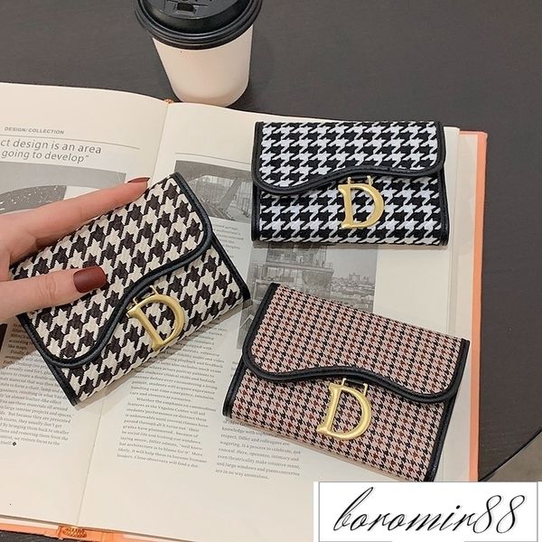 2022 women wallet personality fashion ladies long big synthetic leather purse clutch mother's day gift, Red;black
2022 women wallet personality fashion ladies long big synthetic leather purse clutch mother's day gift, Red;black