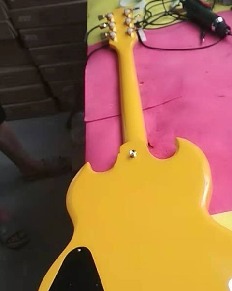china oem factory new brand yellow color sg electric guitar#33
china oem factory new brand yellow color sg electric guitar#33