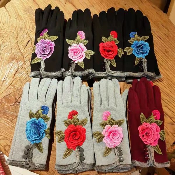 autumn and winter new embroidered gloves antique plush all finger dance warm wrist guard women, Blue;gray
autumn and winter new embroidered gloves antique plush all finger dance warm wrist guard women, Blue;gray