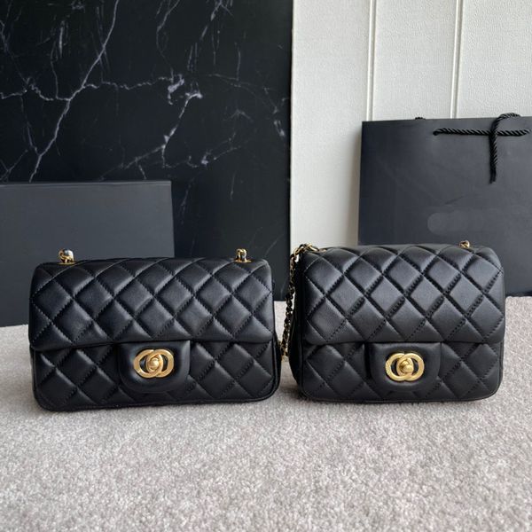 2021 new style small fragrance square fat cf sheepskin golden ball single shoulder diagonal cross chain trendy women's bag
2021 new style small fragrance square fat cf sheepskin golden ball single shoulder diagonal cross chain trendy women's bag