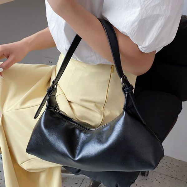 evening bags solid color pu leather armpit baguette crossbody bag for women 2021 fashion shoulder handbags and purses female travel designer
evening bags solid color pu leather armpit baguette crossbody bag for women 2021 fashion shoulder handbags and purses female travel designer
