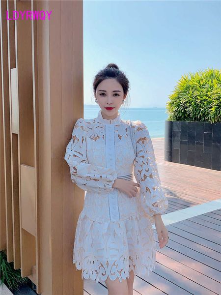 retro totem hollow embroidered puff sleeve waist cotton dress lace knee-length regular print 210603, Black;gray
retro totem hollow embroidered puff sleeve waist cotton dress lace knee-length regular print 210603, Black;gray