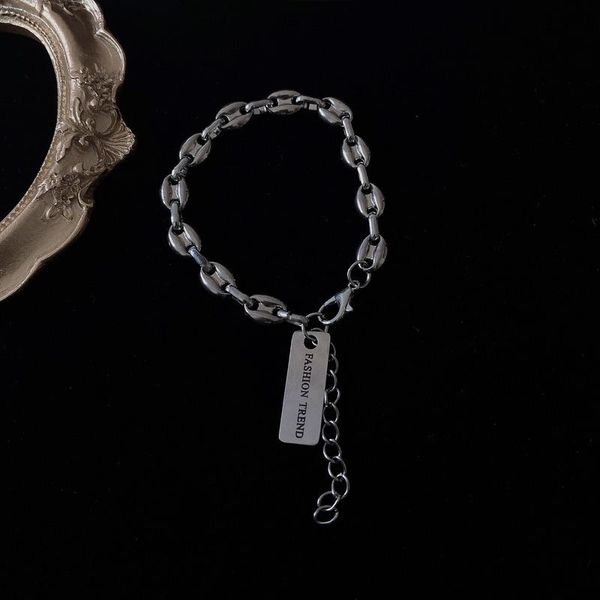 charm bracelets u-magical hiphop pig nose metallic chain geometrical bracelet for women square letter silver color jewelry, Golden;silver
charm bracelets u-magical hiphop pig nose metallic chain geometrical bracelet for women square letter silver color jewelry, Golden;silver