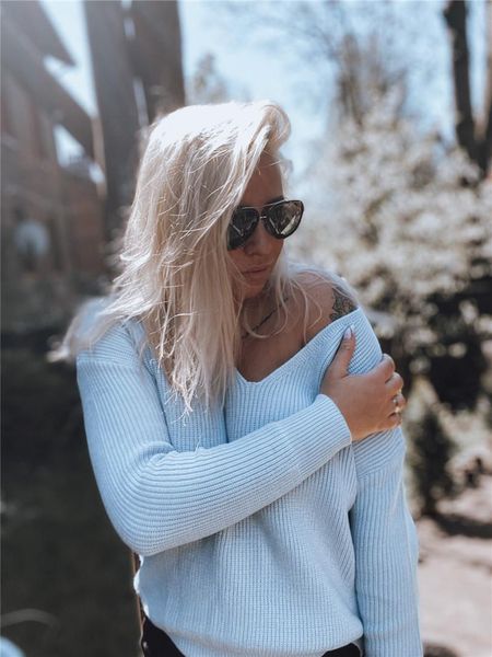 women's sweaters oversize sweater winter spring girls knitwear v-neck minimalist loose women knitted cashmere solid pullover, White;black 
women's sweaters oversize sweater winter spring girls knitwear v-neck minimalist loose women knitted cashmere solid pullover, White;black