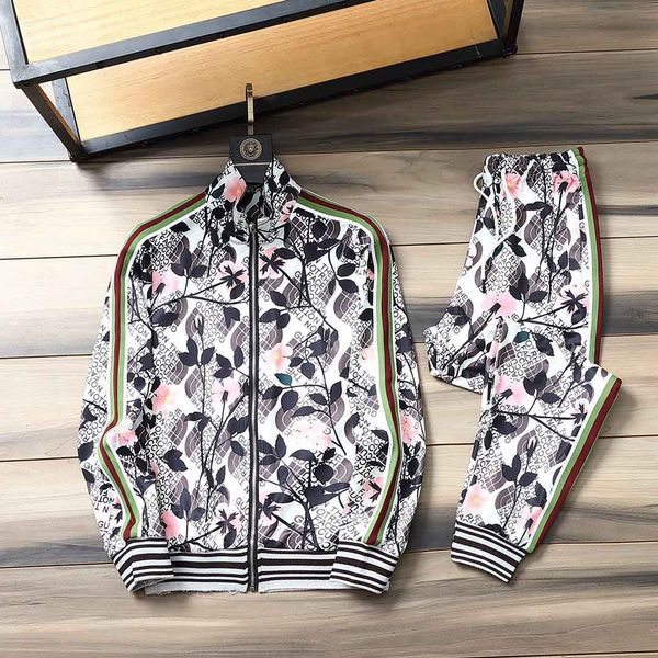 2021 new designers men sweat suits autumn jogging hoodie brand mens jogger pants sets sporting woman fashion -3xl, Gray
2021 new designers men sweat suits autumn jogging hoodie brand mens jogger pants sets sporting woman fashion -3xl, Gray