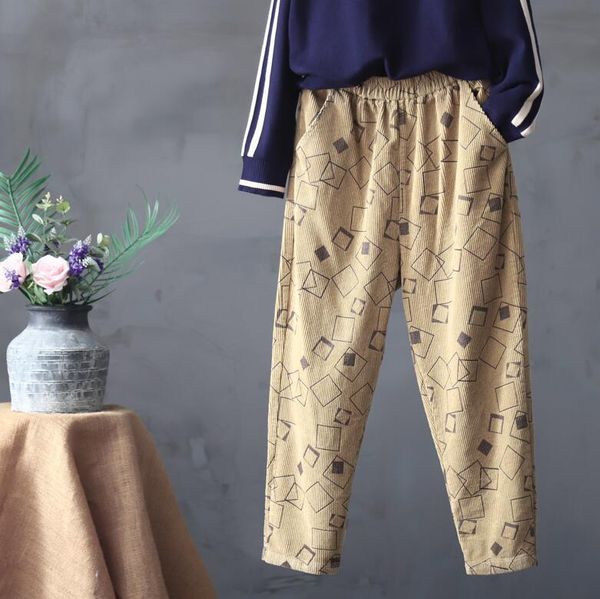 women's pants & capris women big size corduroy 2021 spring autumn printing vintage loose harem elastic waist casual fashion trousers, Black;white
women's pants & capris women big size corduroy 2021 spring autumn printing vintage loose harem elastic waist casual fashion trousers, Black;white