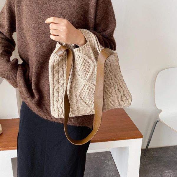 evening bags simple wool knitting retro single shoulder bag 2021 autumn winter women literary armpit cute girl casual handbags
evening bags simple wool knitting retro single shoulder bag 2021 autumn winter women literary armpit cute girl casual handbags