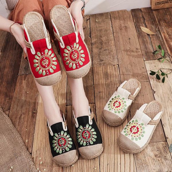 slippers ethnic sandals and female vintage elegant embroidered shoes handmade chinese style, Black
slippers ethnic sandals and female vintage elegant embroidered shoes handmade chinese style, Black