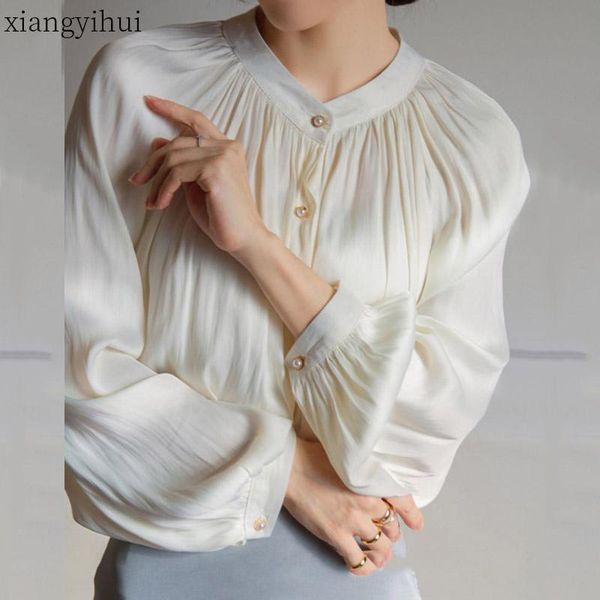 women's blouses & shirts pearl white satin shirt women spring summer long sleeve silk blouse female fashion office ladies loose vintag
women's blouses & shirts pearl white satin shirt women spring summer long sleeve silk blouse female fashion office ladies loose vintag