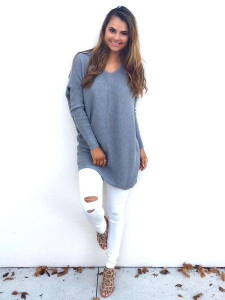 fashion ladies classic wild solid color v-neck long sleeves with a thin sweater women's sweaters, White;black
fashion ladies classic wild solid color v-neck long sleeves with a thin sweater women's sweaters, White;black