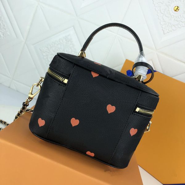 luxury designer shoulder bag luxurys handbag leather cosmetic bags designers handbags slung fashion mini small size 57482 s3333
luxury designer shoulder bag luxurys handbag leather cosmetic bags designers handbags slung fashion mini small size 57482 s3333