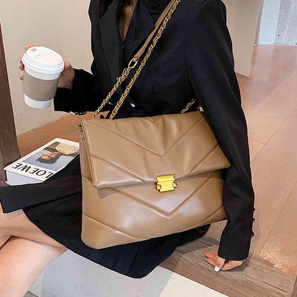 vintage chain designer pu leather crossbody bags for women 2021 summer ladies trend handle handbags trending cross body bag
vintage chain designer pu leather crossbody bags for women 2021 summer ladies trend handle handbags trending cross body bag