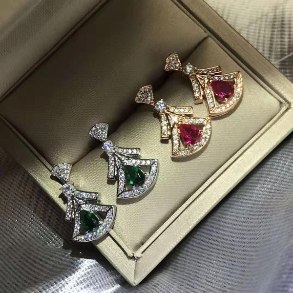 backs earrings baojia skirt 925 sterling silver du plated 18k gold long double-layer fan-shaped red agate small, White
backs earrings baojia skirt 925 sterling silver du plated 18k gold long double-layer fan-shaped red agate small, White