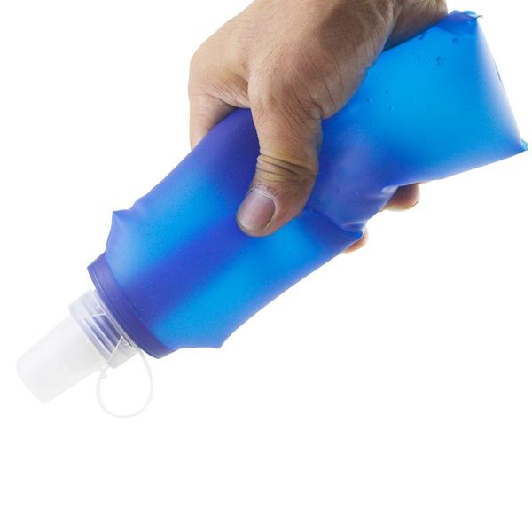 water bottle bladder hydration pack filtration with carabiner for outdoor emergency survival running vest
water bottle bladder hydration pack filtration with carabiner for outdoor emergency survival running vest