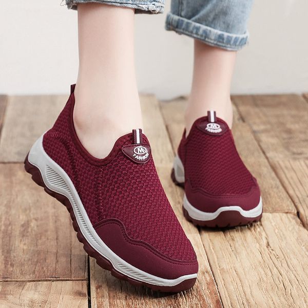 2021 spring new womens casual sneakers comfortable soft bottom middle-aged and elderly mom shoes slip-on lazy shoes, Black
2021 spring new womens casual sneakers comfortable soft bottom middle-aged and elderly mom shoes slip-on lazy shoes, Black