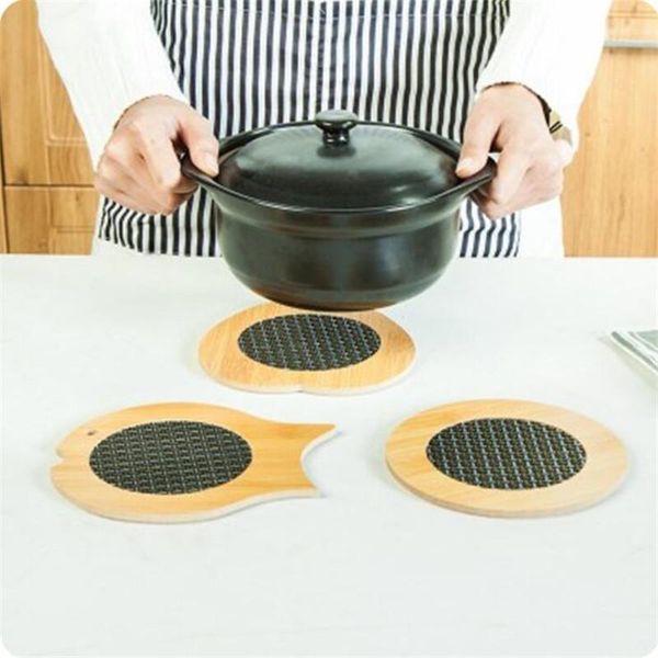 mats & pads cartoon bamboo wood placemat anti- pad insulation fish-shaped apple-shaped table mat
mats & pads cartoon bamboo wood placemat anti- pad insulation fish-shaped apple-shaped table mat
