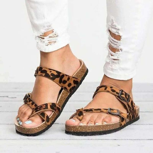 leopard women slipper sandals flats 2021 summer beach platform slides ladies fashion hollow light slip on woman shoes, Black
leopard women slipper sandals flats 2021 summer beach platform slides ladies fashion hollow light slip on woman shoes, Black