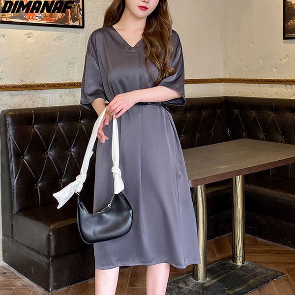 plus size v-nec dress women party buttons summer solid korea loose silky vintage evening casual dresses 4xl 210531, Black;gray
plus size v-nec dress women party buttons summer solid korea loose silky vintage evening casual dresses 4xl 210531, Black;gray