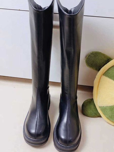 thick middle v-mouth women's bottom 4cm thick, tube is larger than one yard, and the knight boots 40-43 are, Black
thick middle v-mouth women's bottom 4cm thick, tube is larger than one yard, and the knight boots 40-43 are, Black