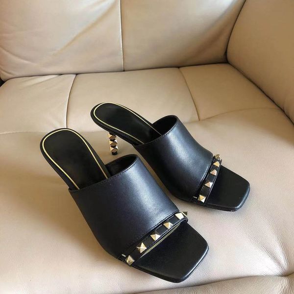 oblique embroidered cotton platform mules wedge heel slipper jacquard real leather luxury women shoes, Black
oblique embroidered cotton platform mules wedge heel slipper jacquard real leather luxury women shoes, Black