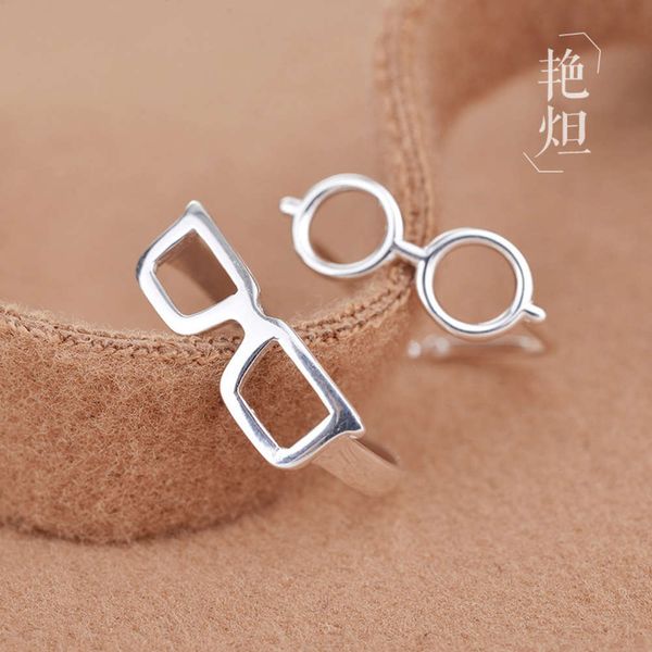 s925 sterling silver female japanese and korean simple art glasses fashion small fresh mouth tail couple ring, Black
s925 sterling silver female japanese and korean simple art glasses fashion small fresh mouth tail couple ring, Black