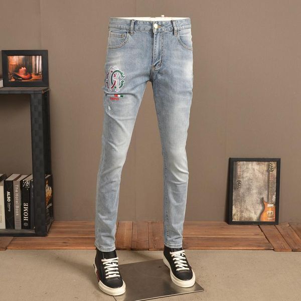 fashion embroidery jeans 2021 men blue ripped denim pants streetwear casual slim fit trousers men's
fashion embroidery jeans 2021 men blue ripped denim pants streetwear casual slim fit trousers men's