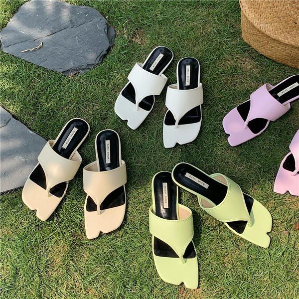 brand design special open toe flip flops shoes women soft sole solid summer beach outdoor slippers sandals, Black
brand design special open toe flip flops shoes women soft sole solid summer beach outdoor slippers sandals, Black