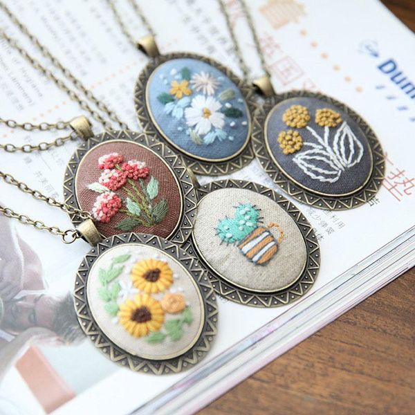 other arts and crafts beginner embroidery kit pendants necklace hand sewing stitching cross stitch ornament tool non-finished product diy
other arts and crafts beginner embroidery kit pendants necklace hand sewing stitching cross stitch ornament tool non-finished product diy