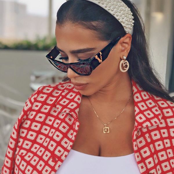 v letter style man woman sun glasses summer street classic sunglasses fashion full frame uv400 6 color high quality, White;black
v letter style man woman sun glasses summer street classic sunglasses fashion full frame uv400 6 color high quality, White;black