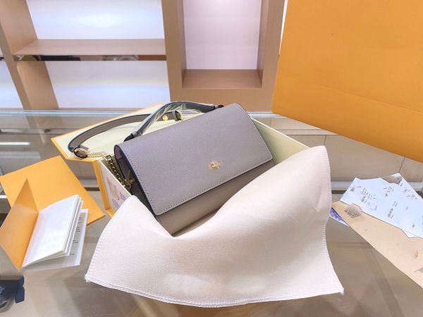 fashion designer bags women handbag crossbody messenger shoulder chain bag good quality 2 colours,23x15cm 011
fashion designer bags women handbag crossbody messenger shoulder chain bag good quality 2 colours,23x15cm 011